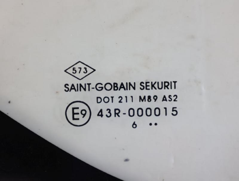 Preview: Scheibe sonstige 823006419R DACIA DOKKER KE