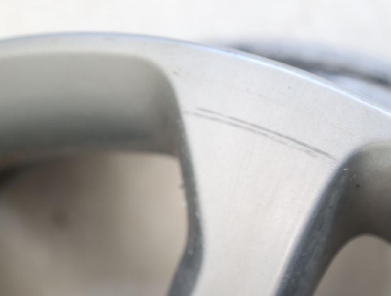 Preview: Felge Alu/Leichtmetall vorn links 403006627R DACIA DOKKER KE