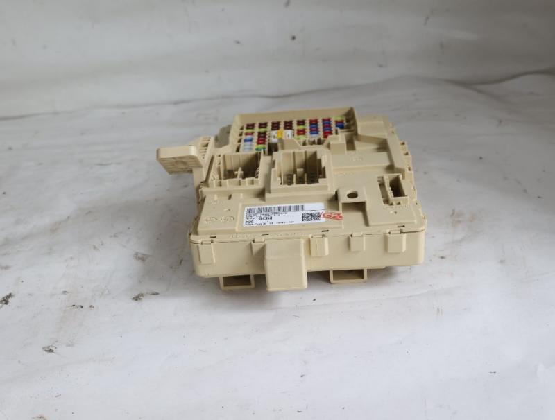 Preview: Sicherungskasten 91950G4350 Hyundai i30 PDE