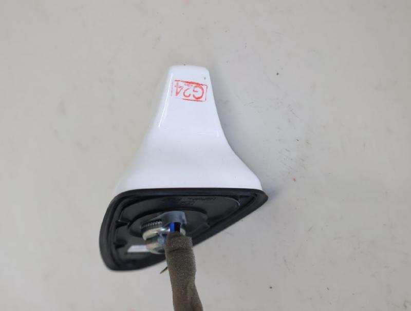 Preview: Antenne 96210G4201 Hyundai i30 PDE