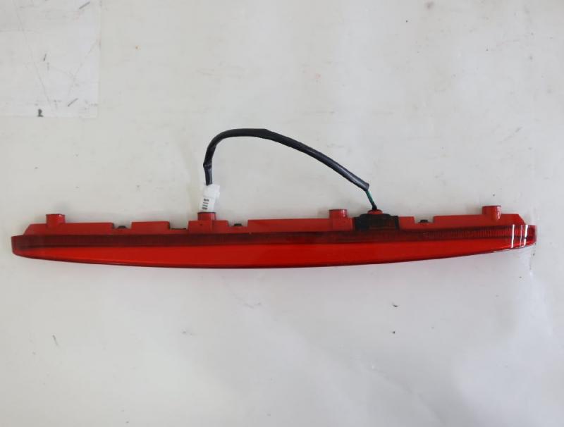 Preview: Zusatzbremsleuchte 92700G42 Hyundai i30 PDE