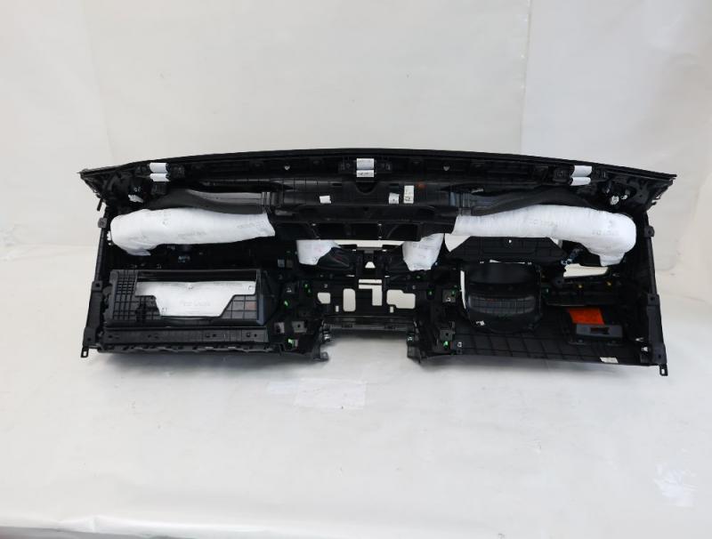 Preview: Armaturenbrett 84710G4000TRY Hyundai i30 PDE
