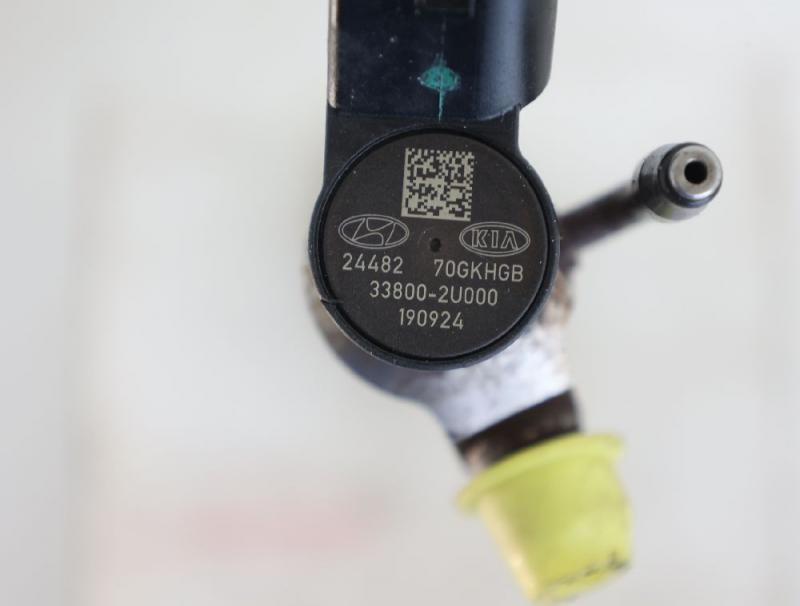 Einspritzduese (Diesel) Zylinder 3 338002U000 Hyundai i30 PDE