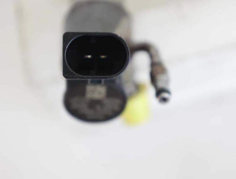 Preview: Einspritzduese (Diesel) Zylinder 4 338002U000 Hyundai i30 PDE
