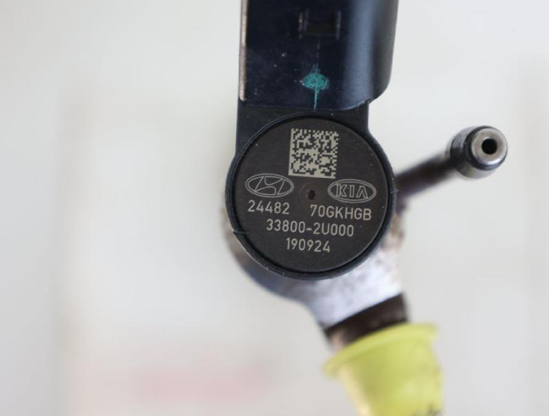 Einspritzduese (Diesel) Zylinder 4 338002U000 Hyundai i30 PDE