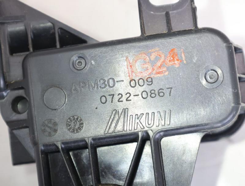 Preview: Gaspedal MR992933 Mitsubishi L 200 4 KB4T