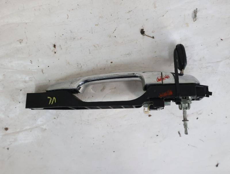 Preview: Türgriff außen vorn links 5716A032 Mitsubishi L 200 4 KB4T