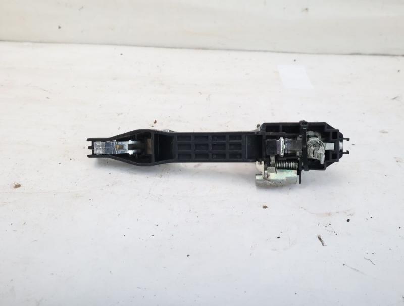 Preview: Türgriff außen vorn links 5716A032 Mitsubishi L 200 4 KB4T