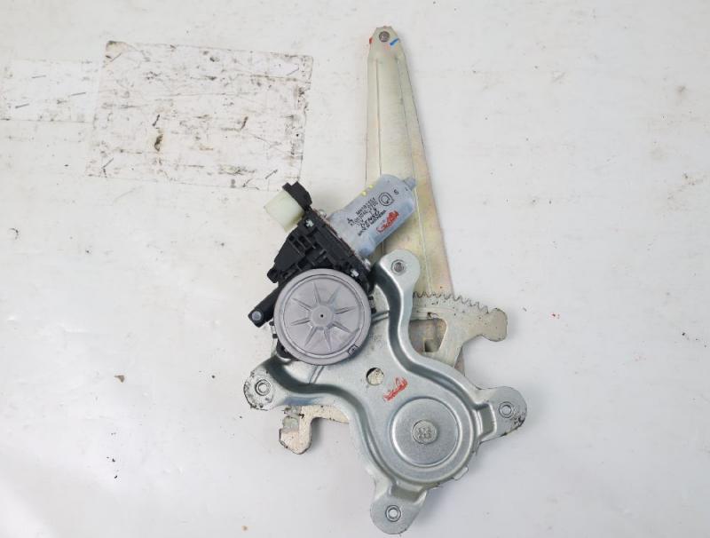 Fensterheber elektrisch hinten links MN182354 Mitsubishi L 200 4 KB4T