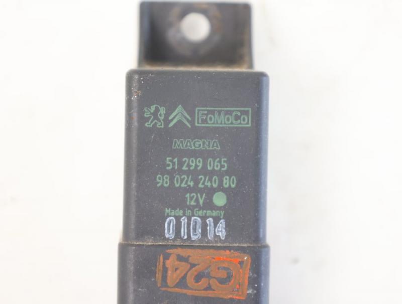 Preview: Steuergerät Glühanlage 9802424080 Citroen C4 2 B7