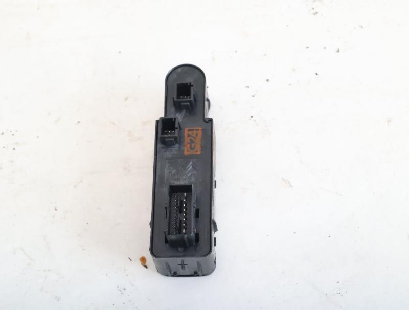 Preview: Schalter Fensterheber vorn links 96657050ZD Citroen C4 2 B7