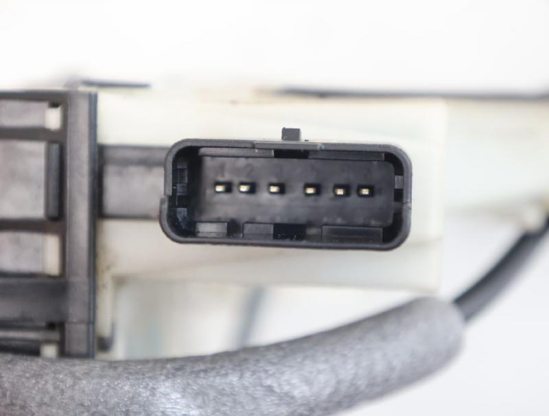 Türschloß vorn links 9135HQ Citroen C4 2 B7