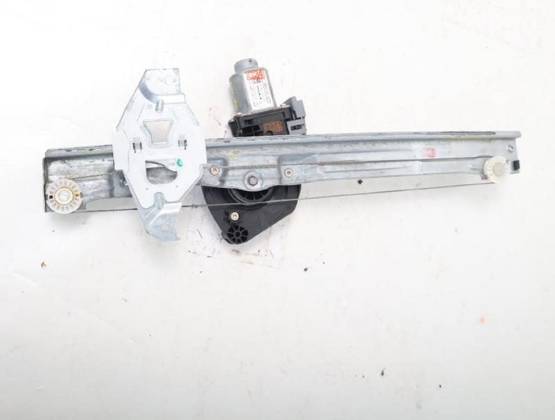 Fensterheber elektrisch vorn rechts 9802531780 Citroen C4 2 B7