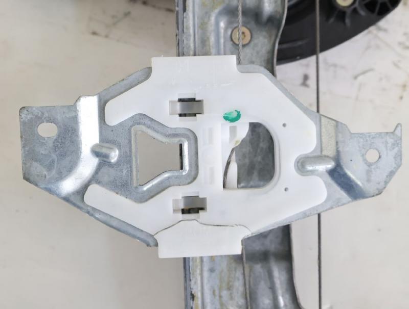 Preview: Fensterheber elektrisch vorn rechts 9802531780 Citroen C4 2 B7