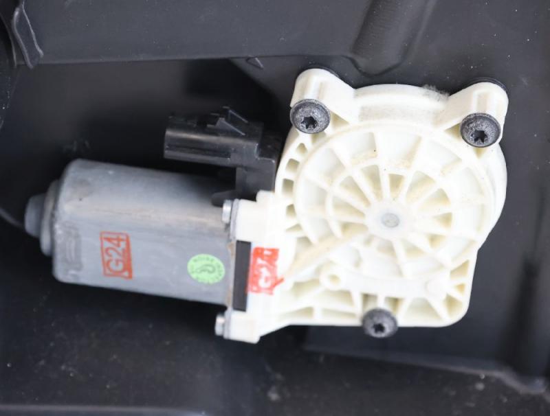Preview: Fensterheber elektrisch vorn rechts 68004818AA Dodge NITRO