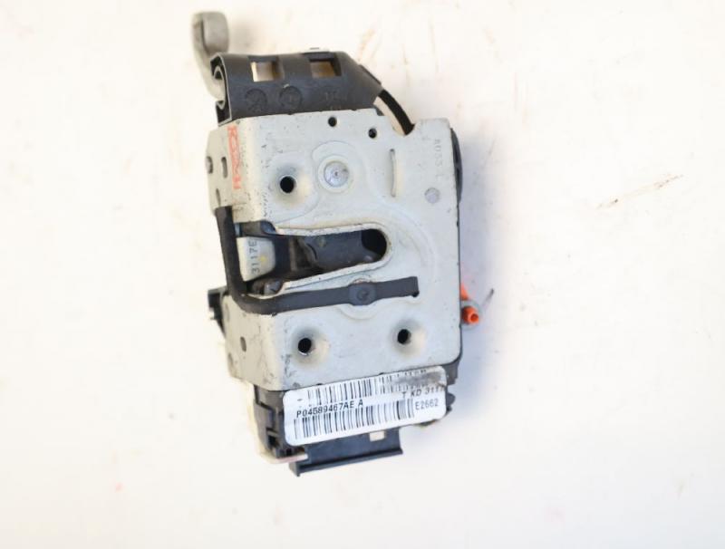 Türschloß vorn links 04589467AE Dodge NITRO