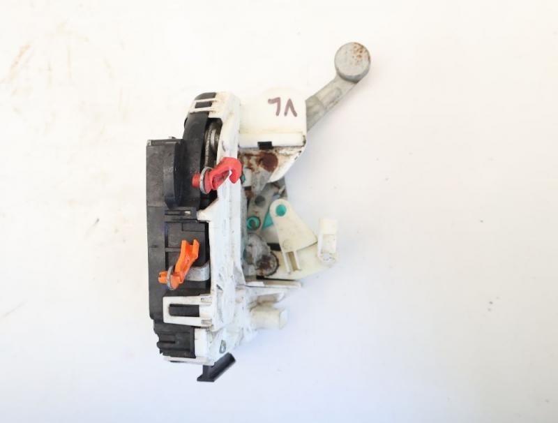 Türschloß vorn links 04589467AE Dodge NITRO