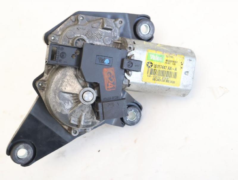 Preview: Scheibenwischermotor hinten 55157447AA Dodge NITRO
