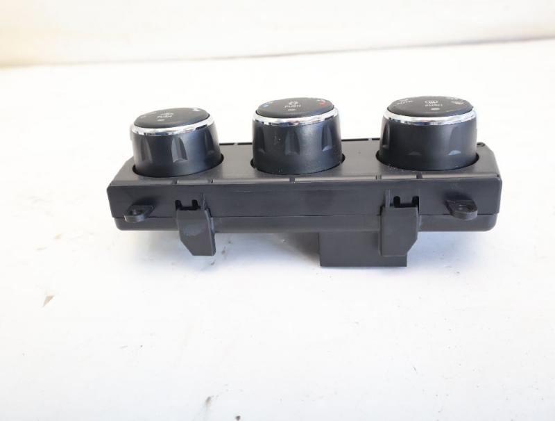 Preview: Klimabedienteil 55111846AE Dodge NITRO