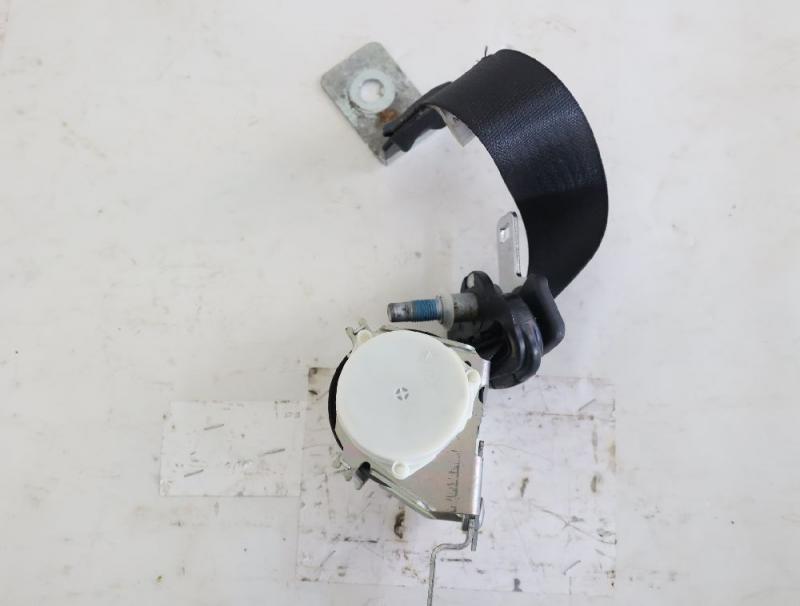 Preview: Sicherheitsgurt hinten links P5KJ771DVAE Dodge NITRO