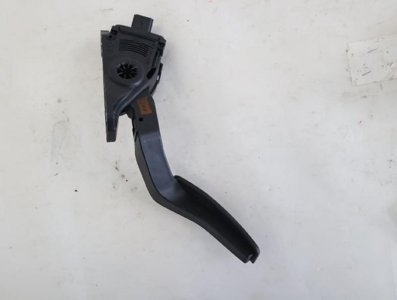 Preview: Gaspedal 53013783AB Dodge NITRO