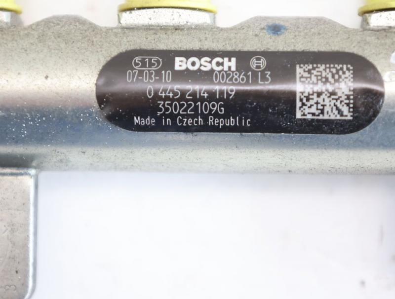 Diesel Verteilerrohr 68027607AA Dodge NITRO
