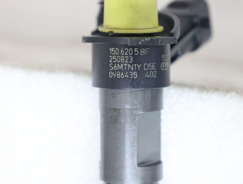 Einspritzduese (Diesel) Zylinder 4 68027340AA Dodge NITRO