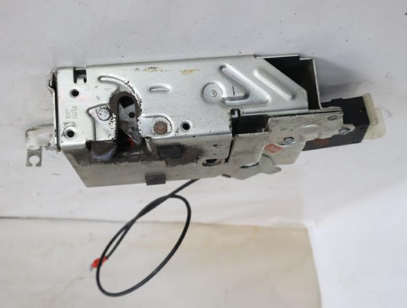 Preview: Türschloß hinten rechts YC15V264A32BK Ford TRANSIT KASTEN FA