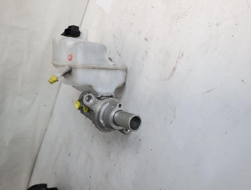 Preview: Hauptbremszylinder 6C112K478BE Ford TRANSIT KASTEN FA