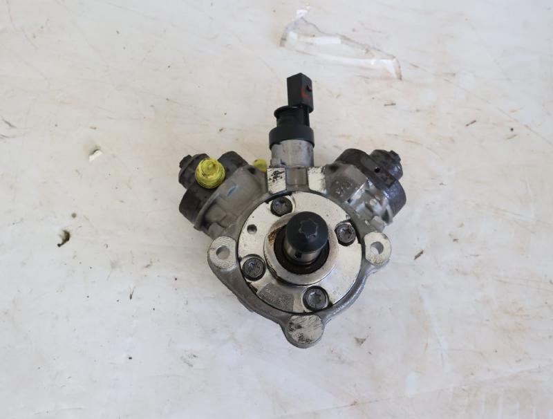 Hochdruckpumpe 7823463 BMW 5er Touring F11