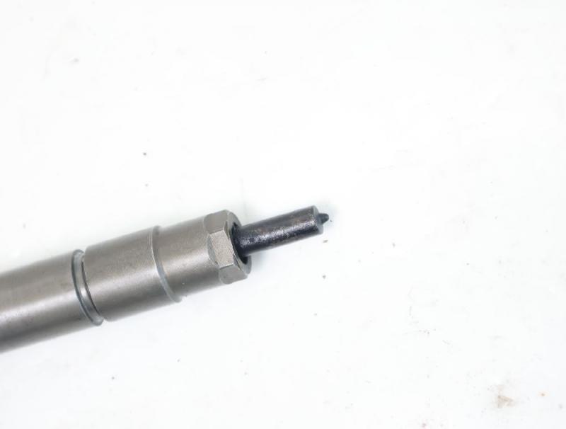 Preview: Einspritzduese (Diesel) Zylinder 4 7810702 BMW 5er Touring F11