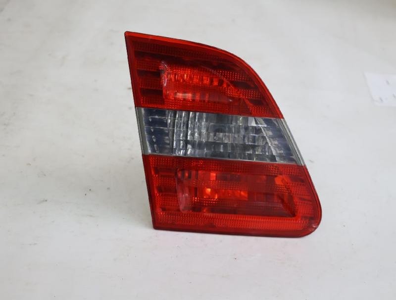 Rückleuchte links innen 1698201564 Mercedes B-KLASSE W245