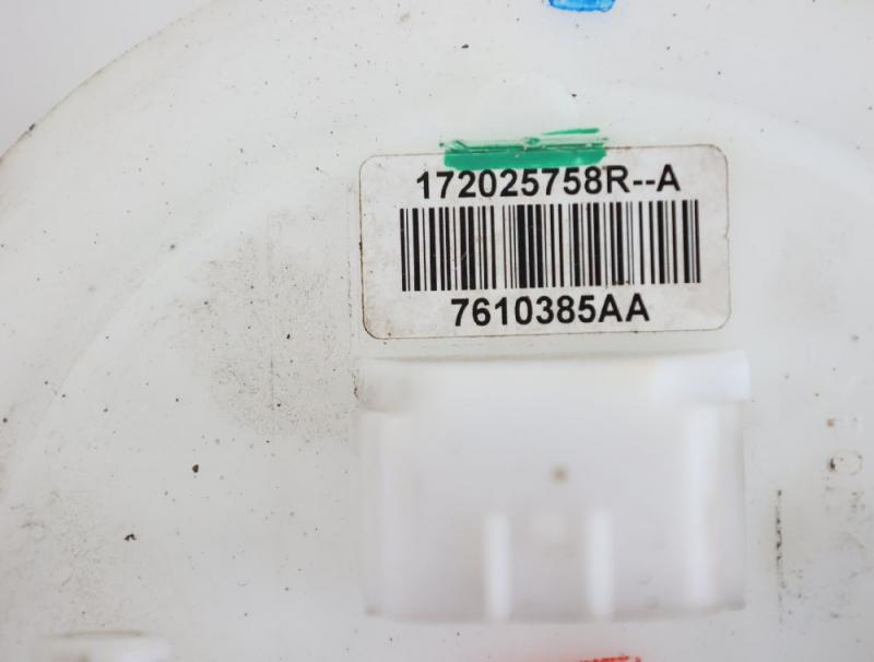 Benzinpumpe mit Geber 172025758R DACIA DOKKER KE
