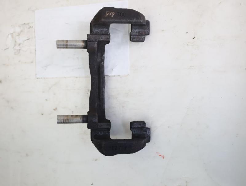 Bremssattelträger vorn links 465013096R DACIA DOKKER KE