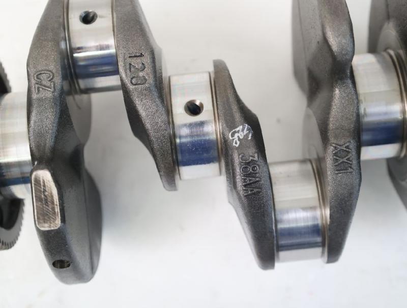 Preview: Kurbelwelle 03L105021C Audi Q5 8RB