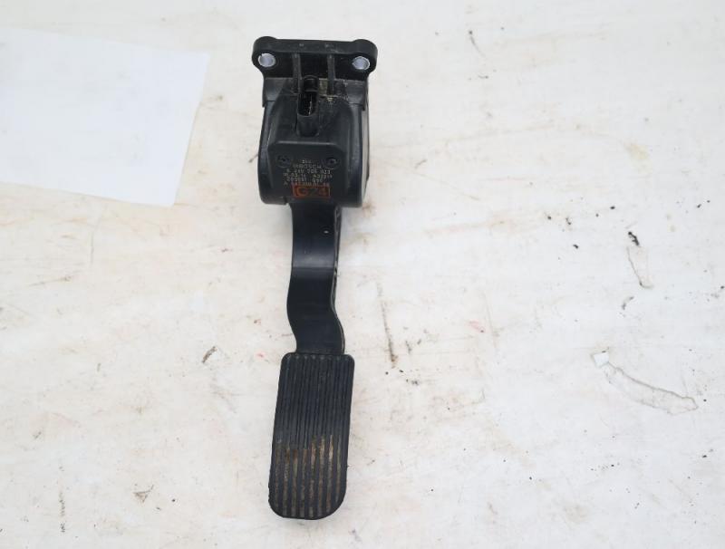 Gaspedal 4473000100 Mercedes SPRINTER 906