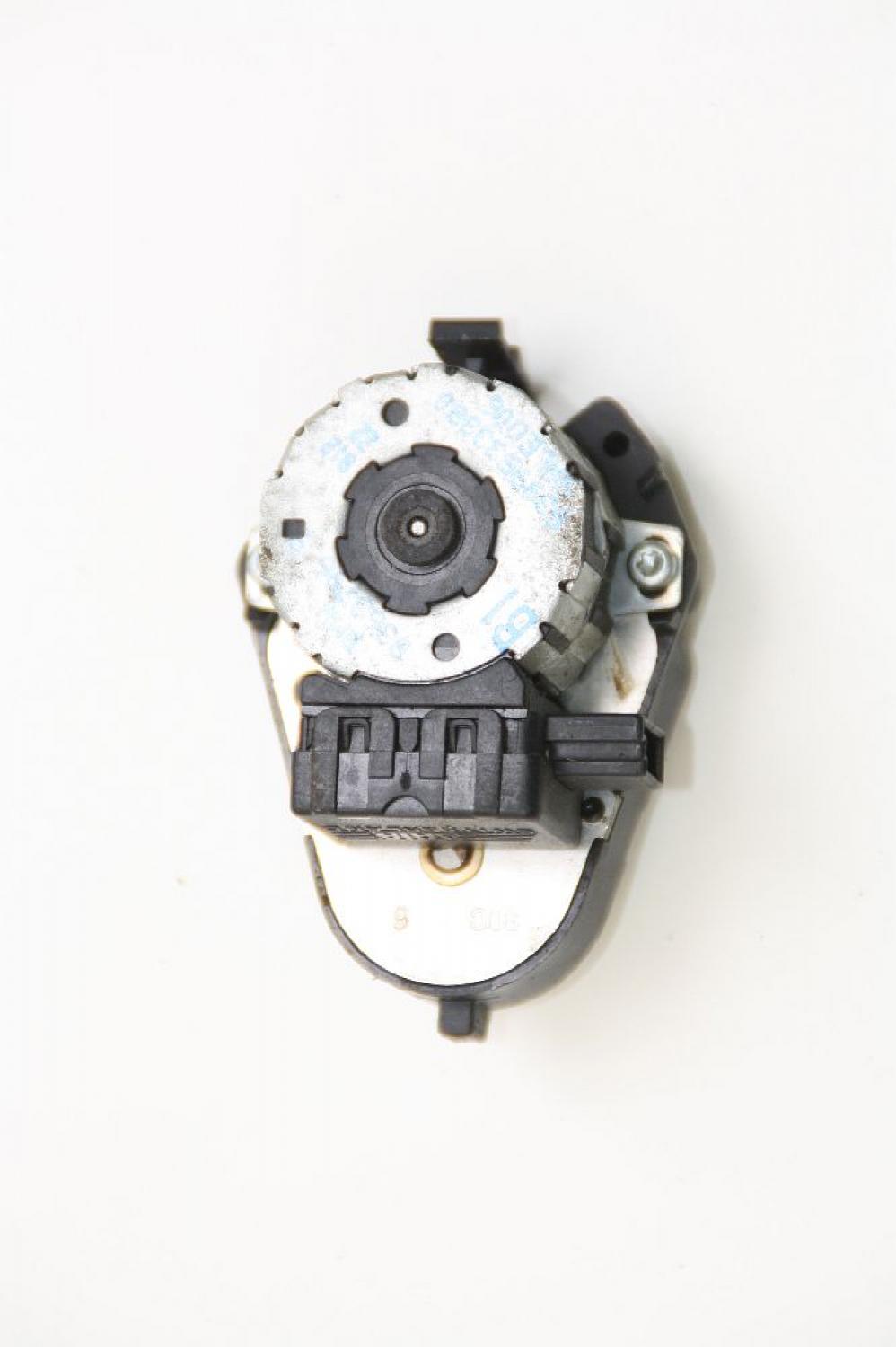 Stellmotor Heizung 83637969 BMW 5er Touring E39