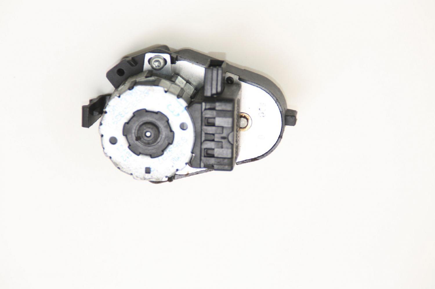 Stellmotor Heizung 83637979 BMW 5er Touring E39
