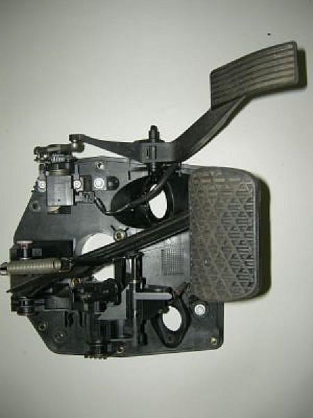 Gaspedal A1682900049 Mercedes A-KLASSE W168