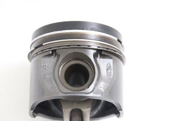 Kolben 1377616 Ford MONDEO 3 STH