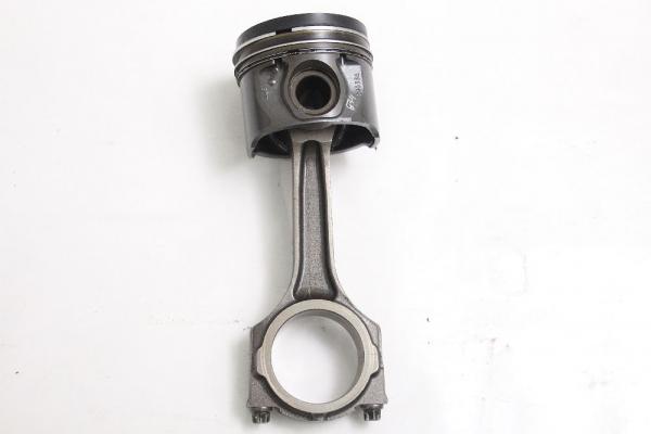 Kolben 1377616 Ford MONDEO 3 STH