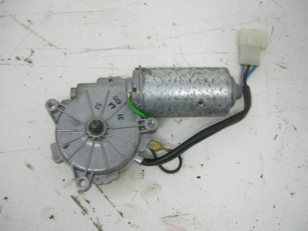 Scheibenwischermotor hinten 0390206415 Renault MEGANE 1 BA