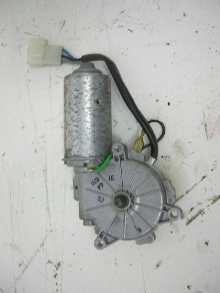 Scheibenwischermotor hinten 0390206415 Renault MEGANE 1 BA