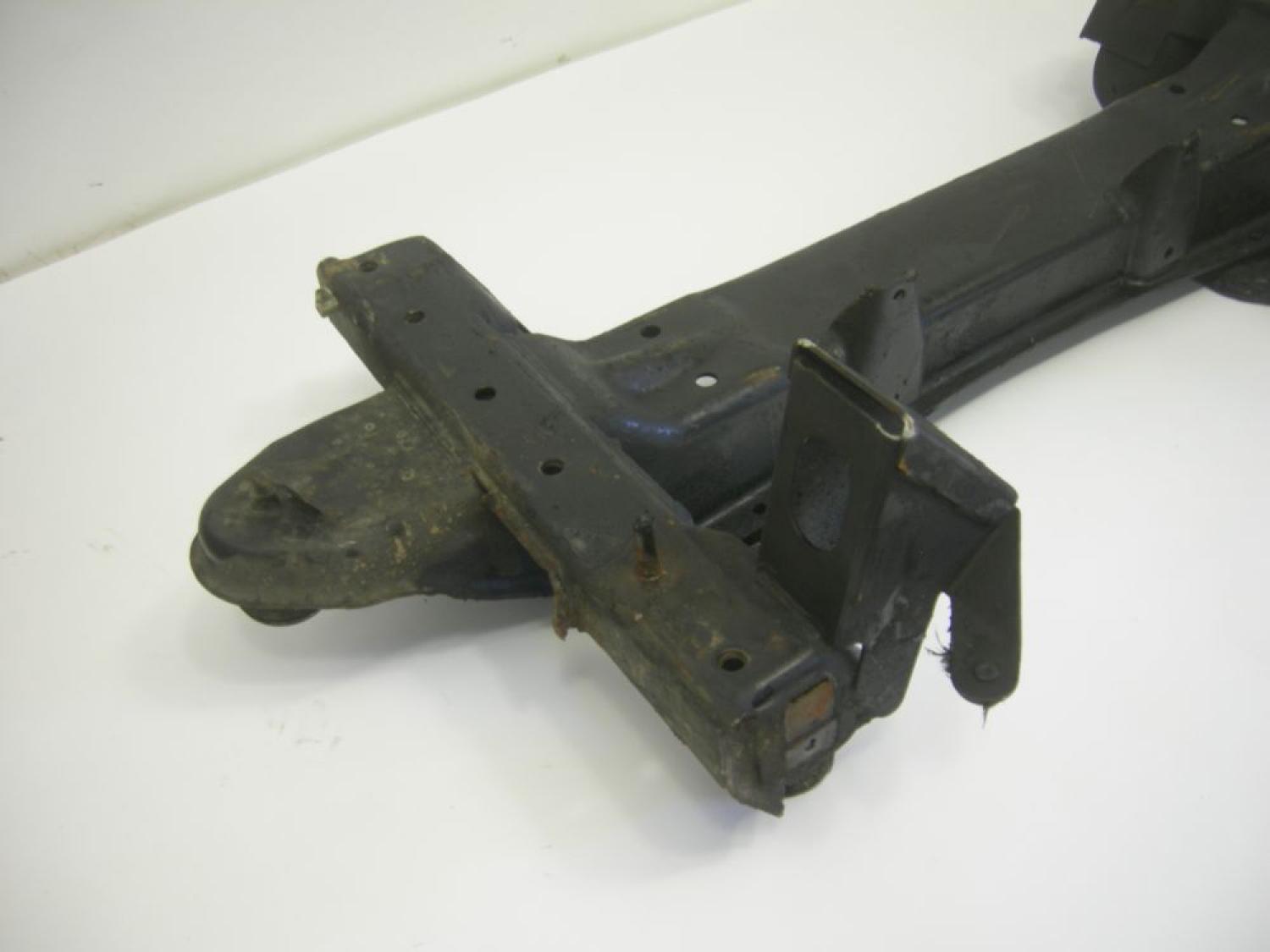 Achsträger vorn 9023300106 Mercedes SPRINTER 903