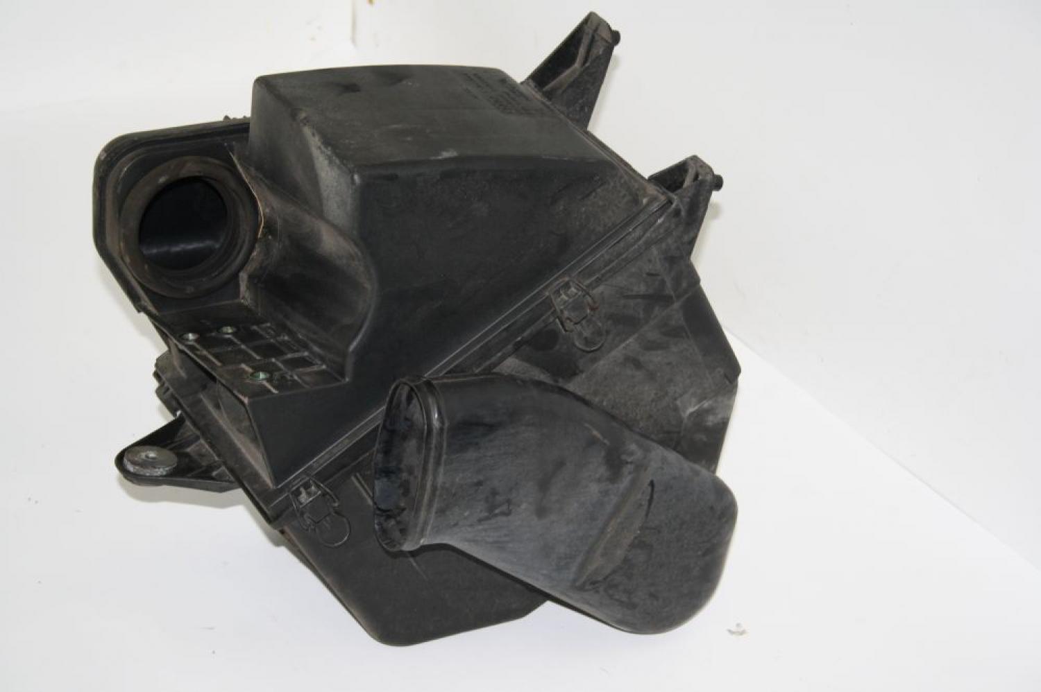 Luftfiltergehäuse 4A0129067E Audi 100 Avant C4