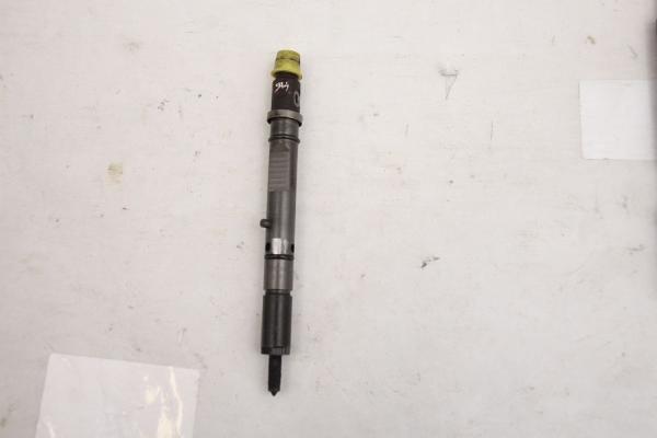 Einspritzduese (Diesel) Zylinder 6 059130201A VW PASSAT Variant 3BG