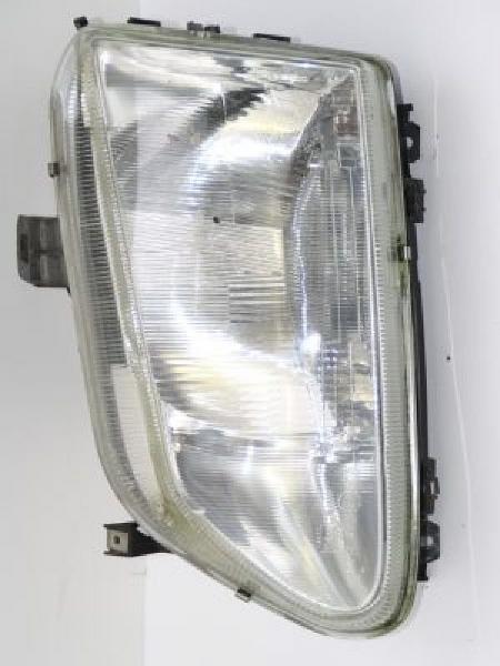 Abgaskrümmer Mercedes VITO Kasten 6111420101 6111420601 2,1 60 KW 82 PS Diesel gebraucht 2