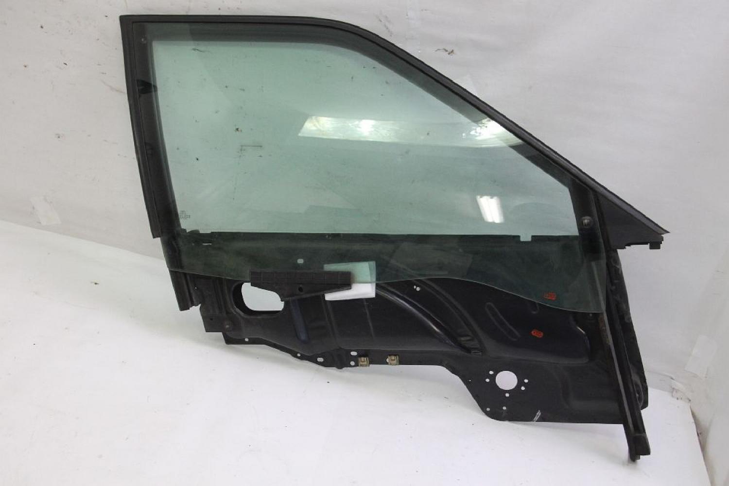 Tür vorn rechts 8A0837772A Audi 80 B4