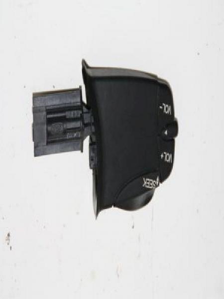Schalter Radiobedienung 98AB14K147AC Ford FOCUS 1 Turnier