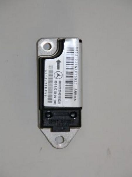 Airbag Sensor links 0018205626 Mercedes E-KLASSE S210